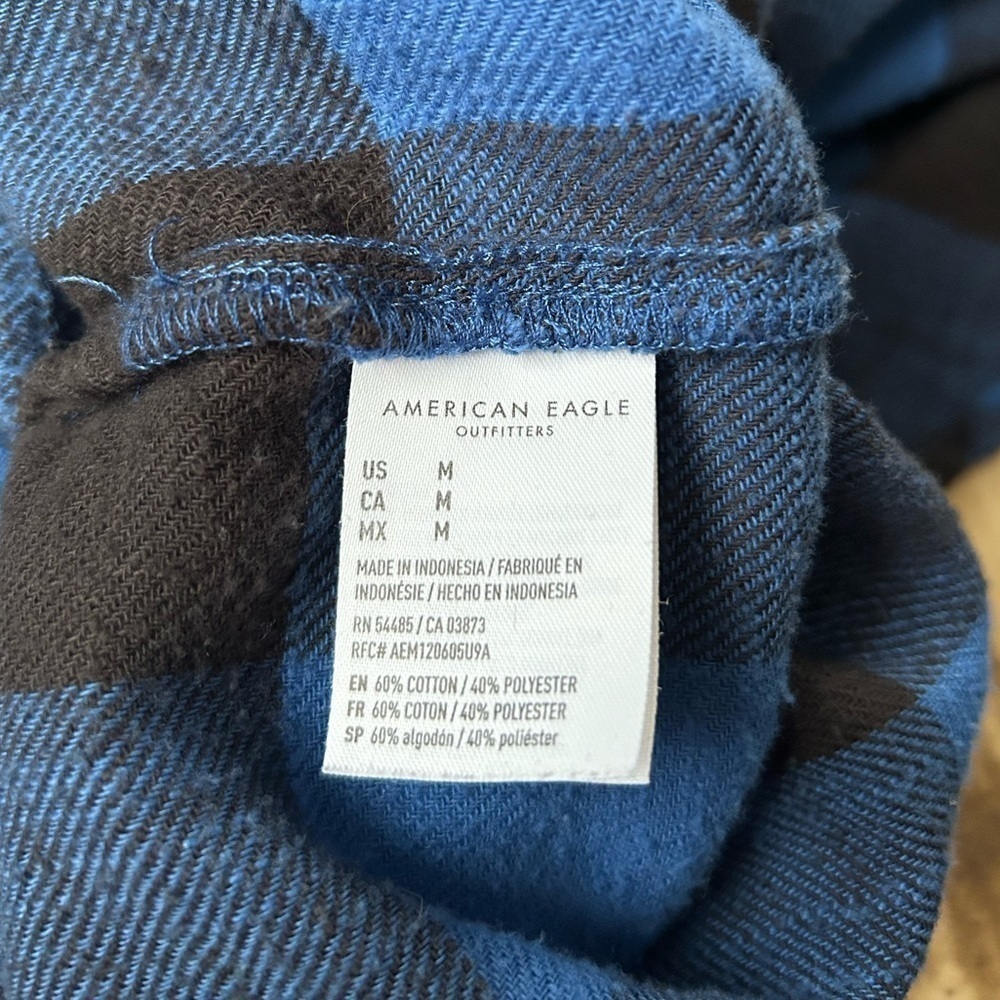 American Eagle Plaid Boyfriend Fit Button Down Flannel Shirt - Picture 8 of 8
